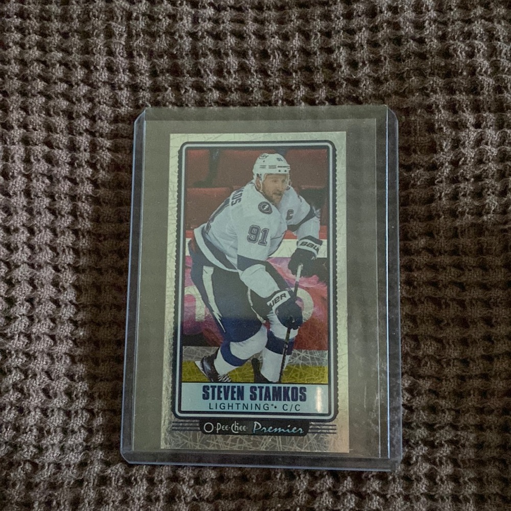 Steven stamkos O-PEE- CHEE Premier excellent condition open to offers on bundles
